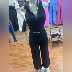 Black Sleeveless Two Piece set